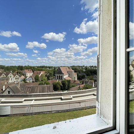 Ferienwohnung L'Horizon - Entree Independante - Parking Chartres Exterior foto